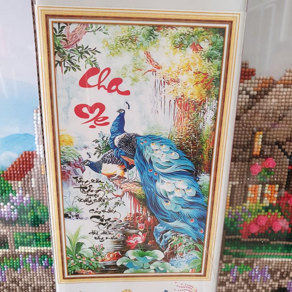 Tranh Đính Đá CHA MẸ (ĐÁ ABC CAO CẤP). Kích Thước: 90cm x 55cm