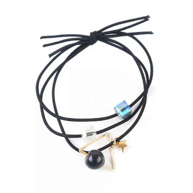 Cột tóc nữ kèm pha lê sang chảnh