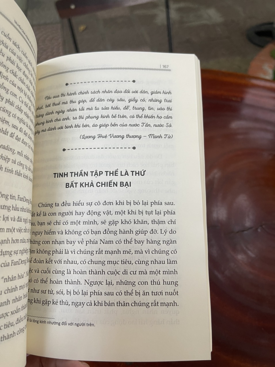 ĐẠO LÀM NGƯỜI - Học Mạnh Tử Cách Đối Nhân Xử Thế –Phàn Đăng– Dương Thảo dịch -BIZBOOKS - NXB Hồng Đức