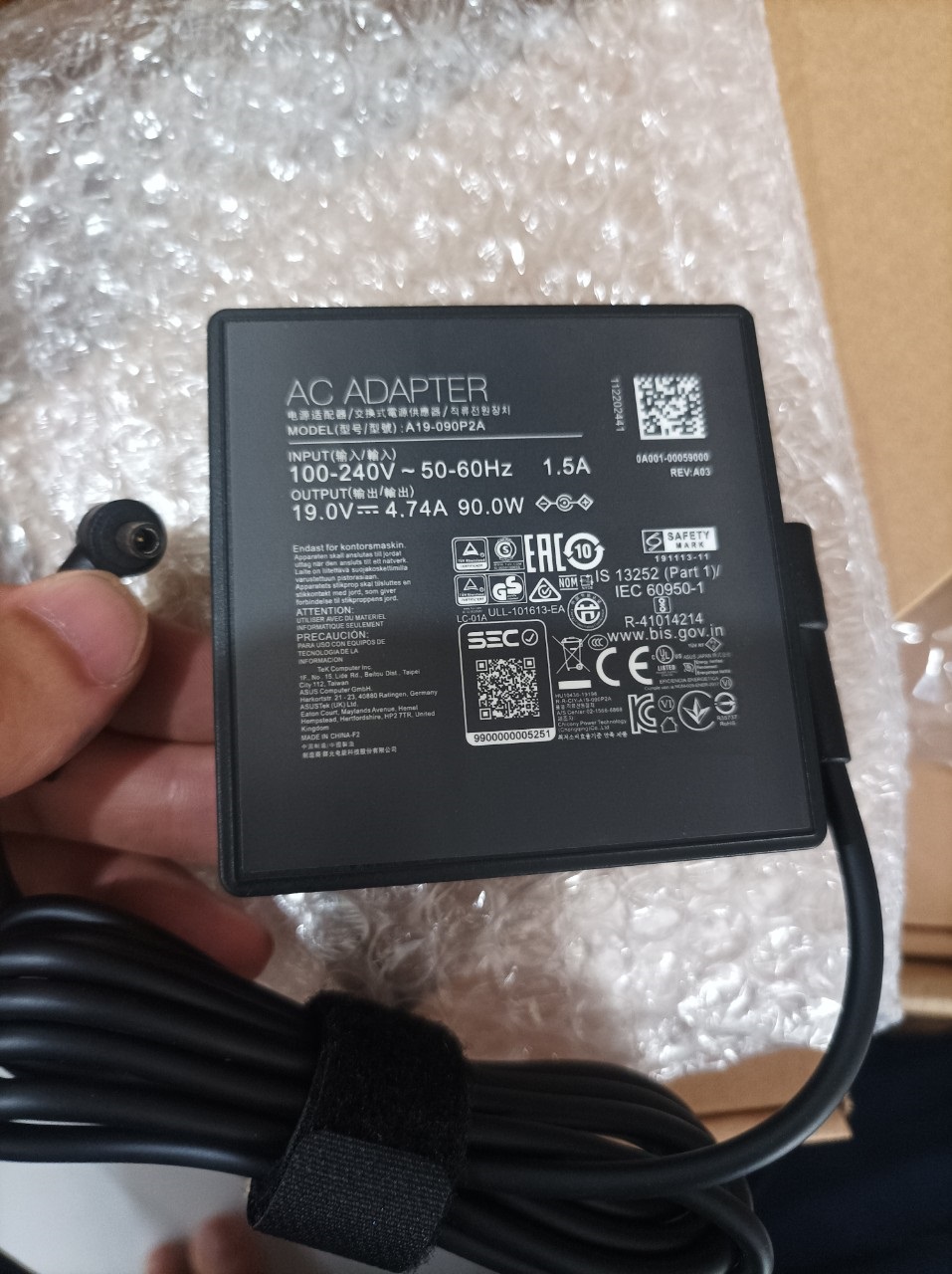 Sạc dành cho Laptop (adapter fit) Asus Vivobook 15 M1502IA +cable NEW 4.5mm original 90W 19v 4.74A kèm dây nguồn - Hàng nhập khẩu