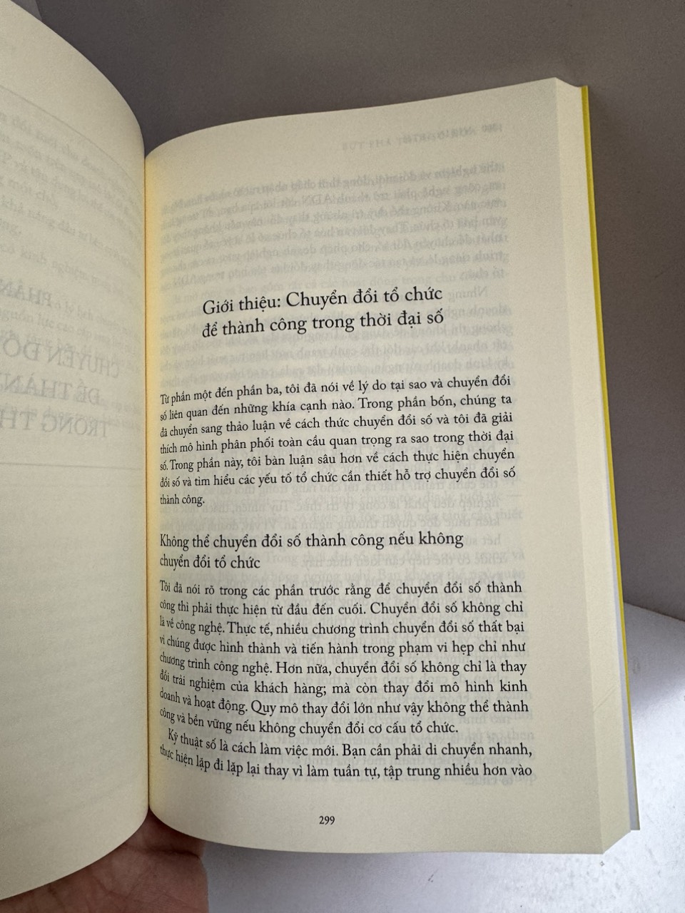 BỨT PHÁ THỜI SỐ HÓA: BẢY KHỐI KIẾN TẠO CHUYỂN ĐỔI SỐ THÀNH CÔNG Nitin Seth_ Lê Anh Tuấn dịch_ NXB Trẻ