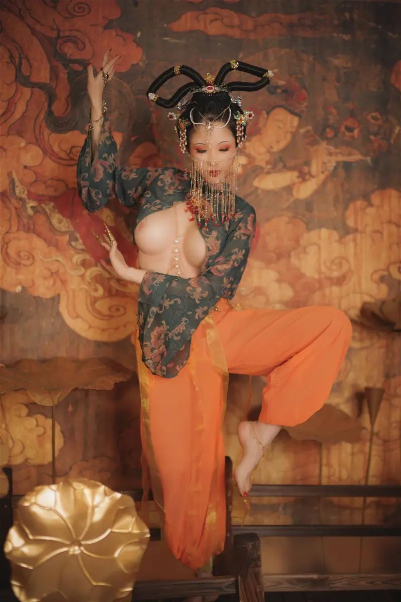 hình cosplay chapter 414 35