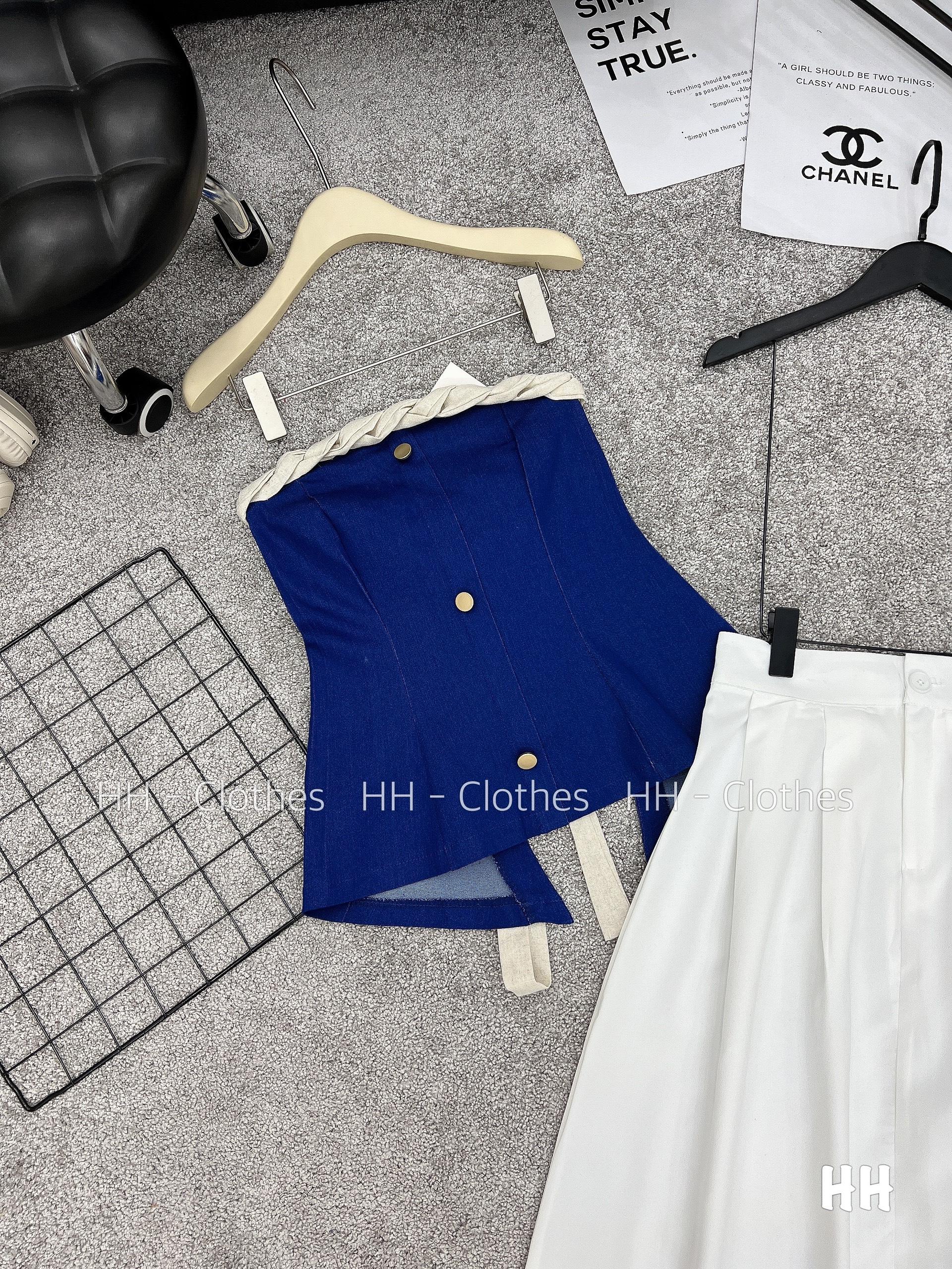 SET ĐI CHƠI, SET 2 MÓN ÁO KIỂU CÚP NGỰC XẺ PHỐI CHÂN VÁY DÀI CỰC XINH IU