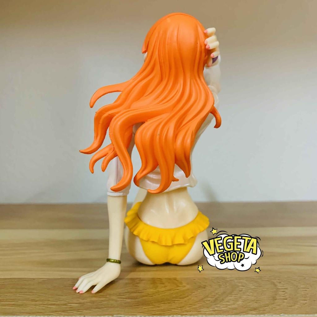 Mô hình One Piece - Nami ngồi sexy quyến rũ xinh đẹp dễ thương tạo dáng bãi biển - Ngang 19cm Cao 11cm