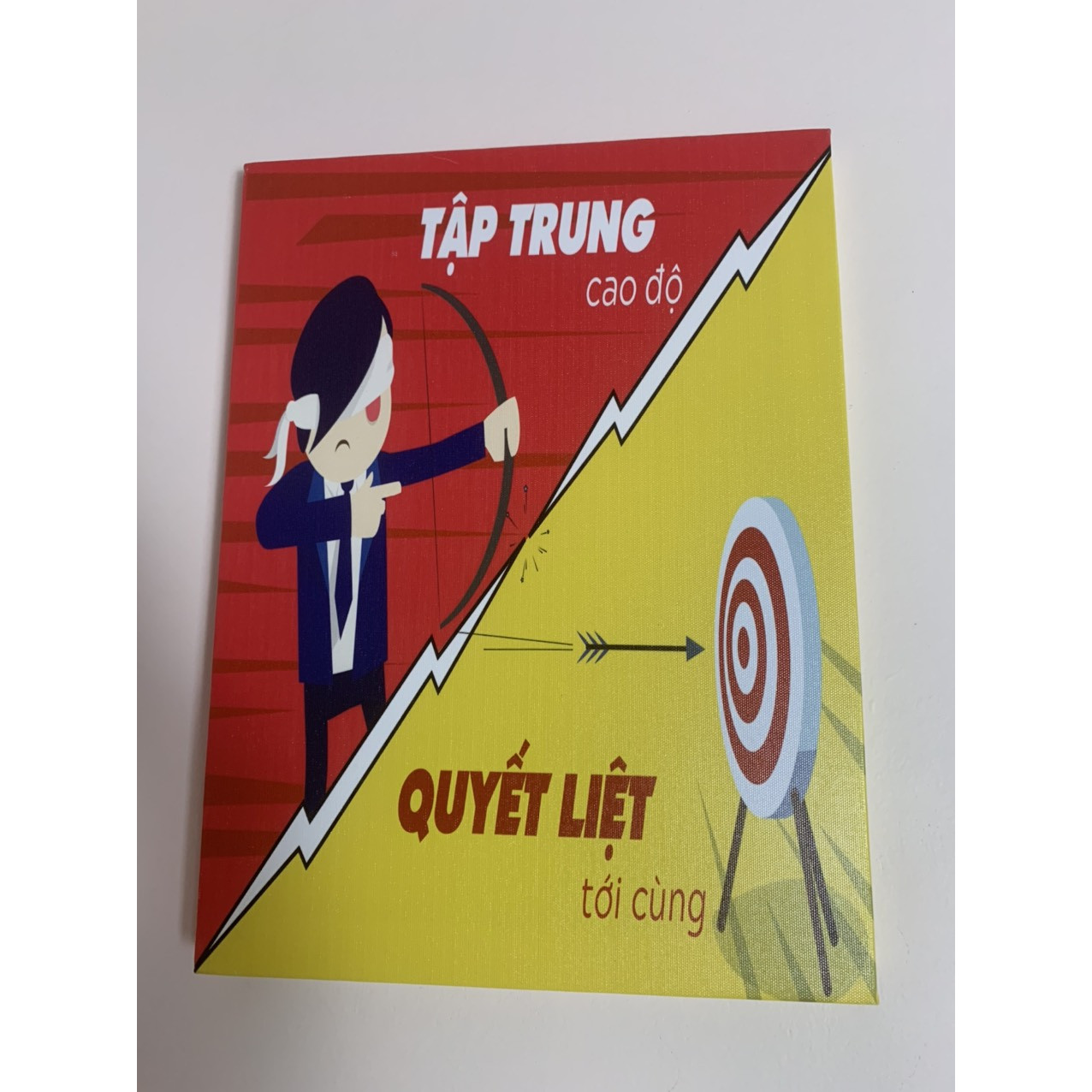Tranh slogan Tập trung cao độ quyết liệt tới cùng