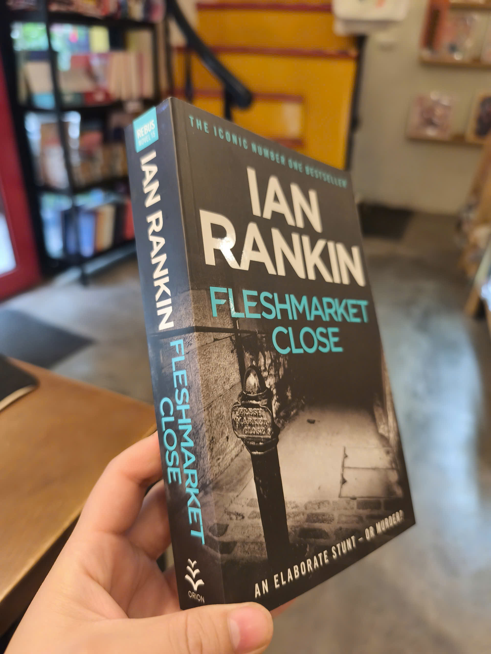 Sách - Fleshmarket Close by Ian Rankin | Mystery / Crime / Ngoại văn Nhập khẩu/ Trinh thám Tiếng Anh