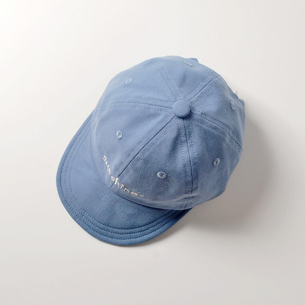 Mũ lưỡi trai bé trai