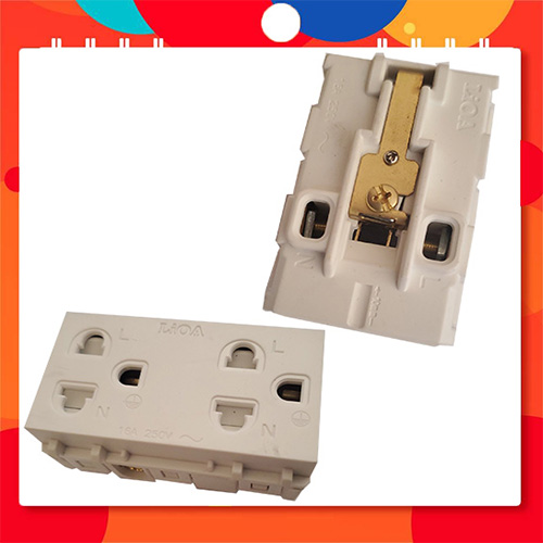 BỘ Ổ CẮM ÂM SÀN LOẠI VUÔNG LIOA - LP001+ Ổ ĐÔI 3 CHẤU - LC2U3