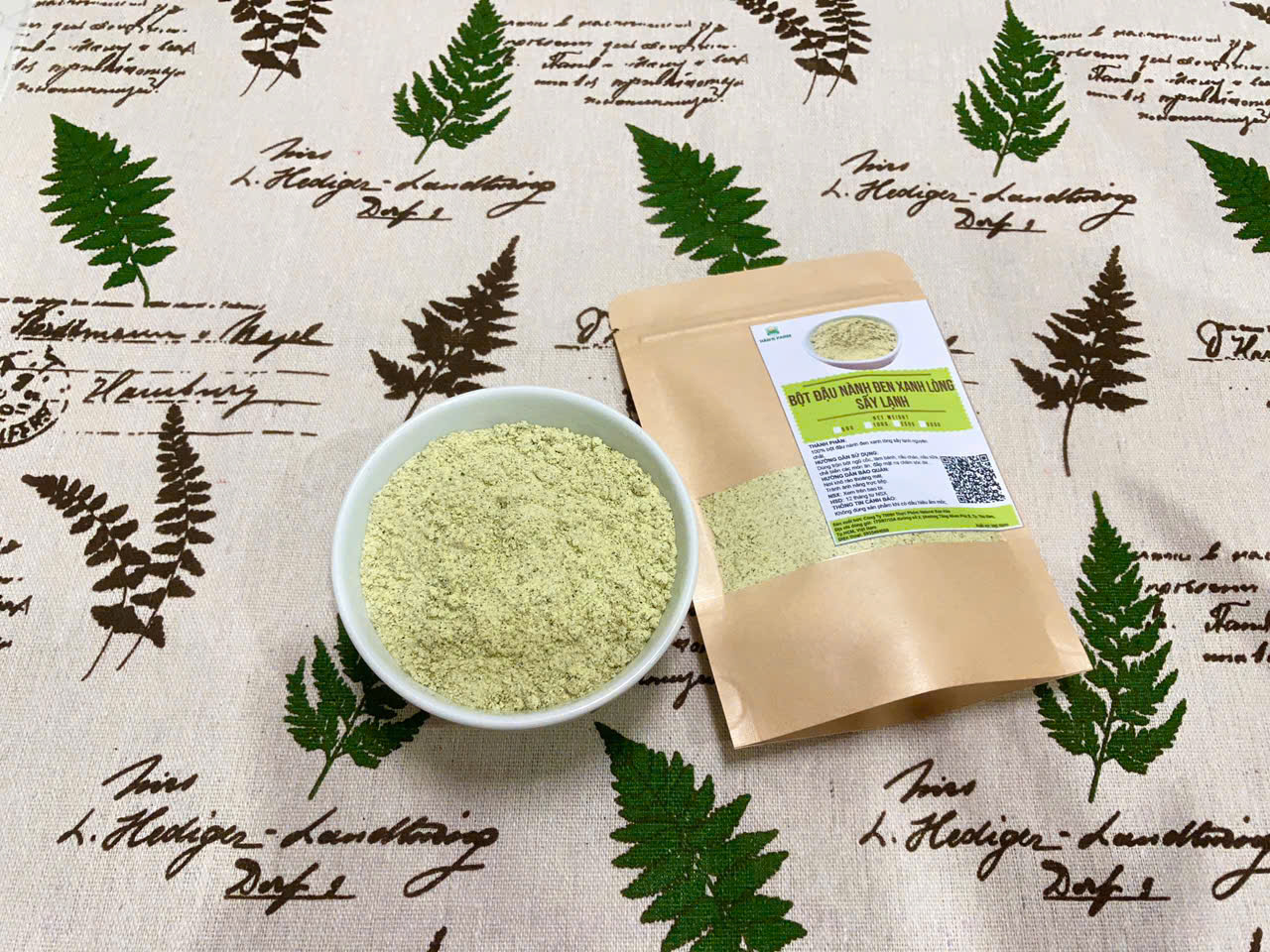 Bột đậu nành đen xanh lòng sấy lạnh siêu mịn, không biến đổi gen - Cold dried Black Soybean Powder