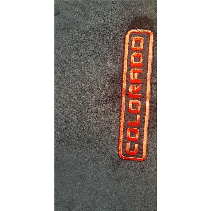 Thảm taplo Colorado, Thảm taplo chất liệu nhung hoặc da chống nóng cao cấp xe Chevrolet Colorado