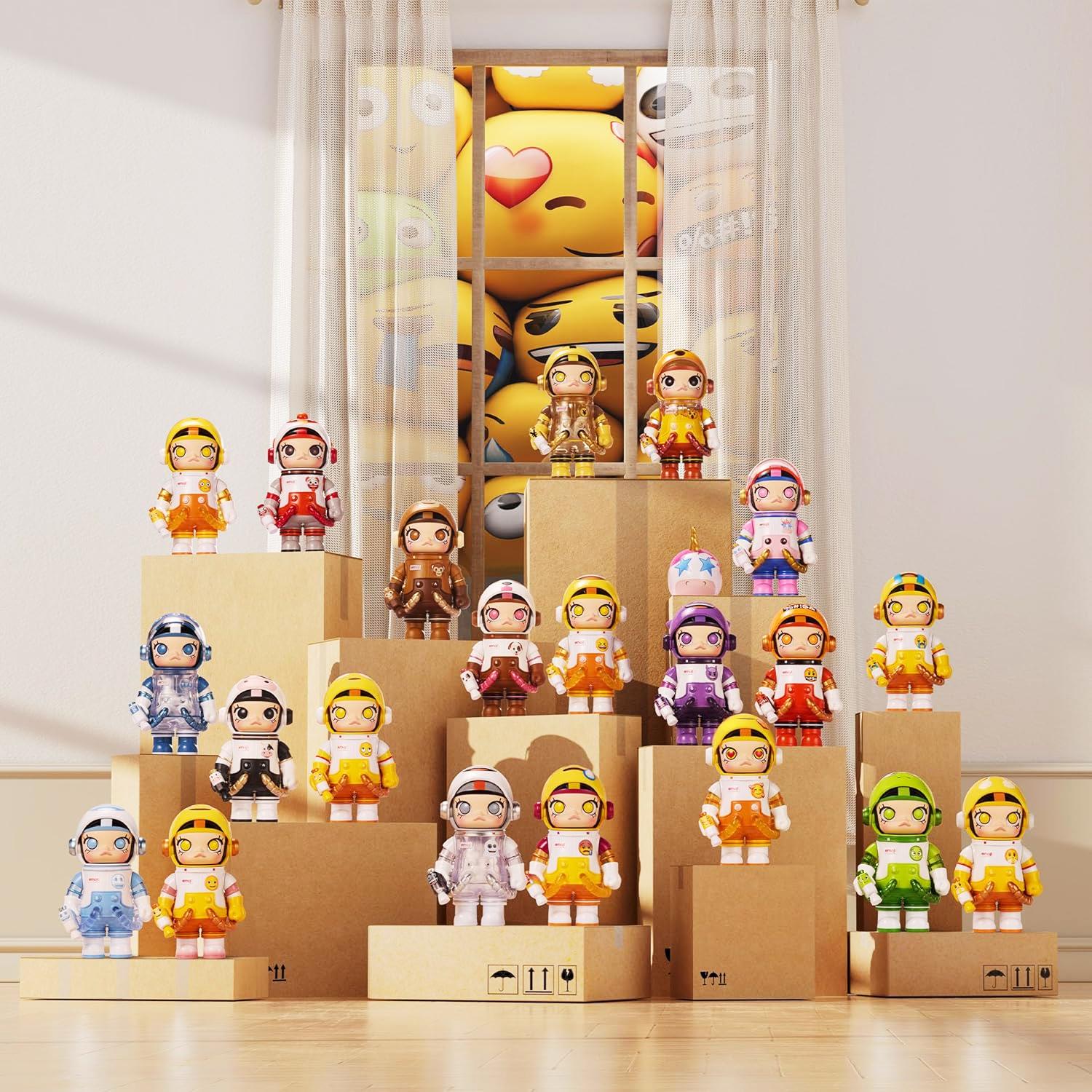 Đồ Chơi Mô Hình Pop Mart Mega Space Molly 100% x Emoji Series 4 (Mẫu Sản Phẩm Bên Trong Là Ngẫu Nhiên)