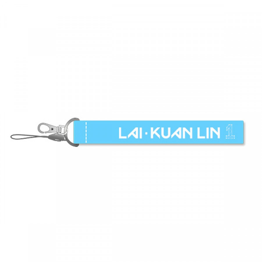 Móc Khóa Lai Kuan Lin của nhóm Wanna One nametag Wanna One