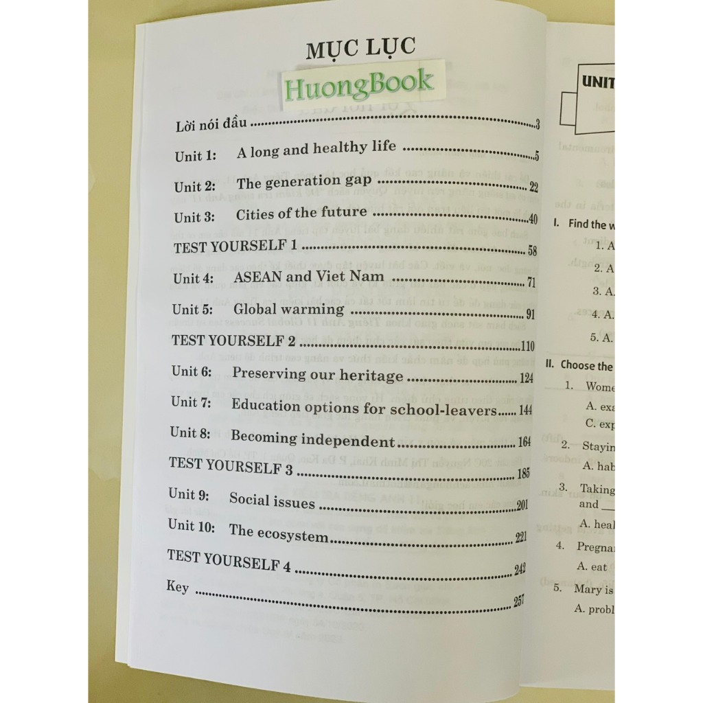 Sách - đề kiểm tra tiếng anh 11 bám sát sgk global success - HA