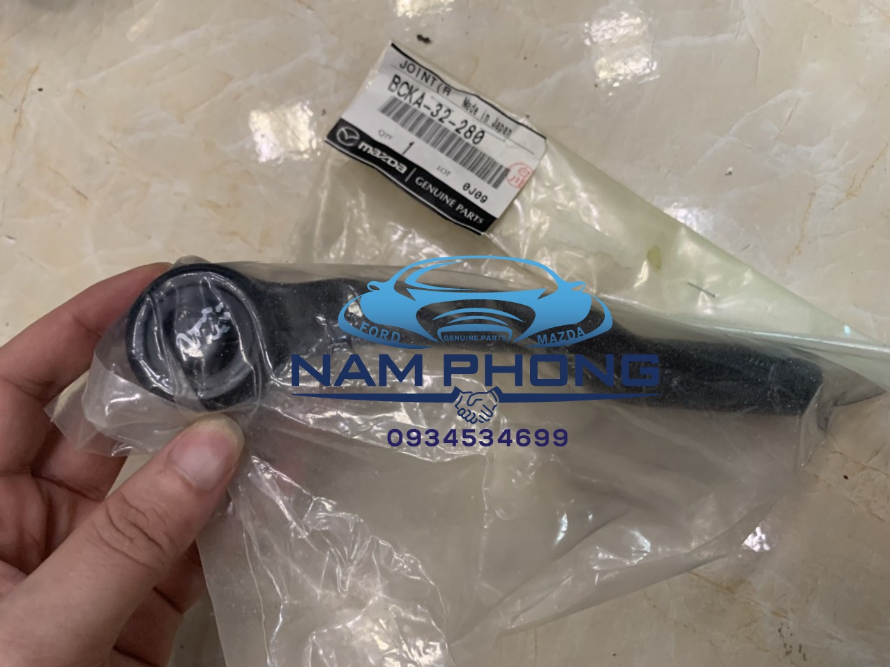 Lái ngoài dành cho Mazda 3 2020-mã BCKA32280