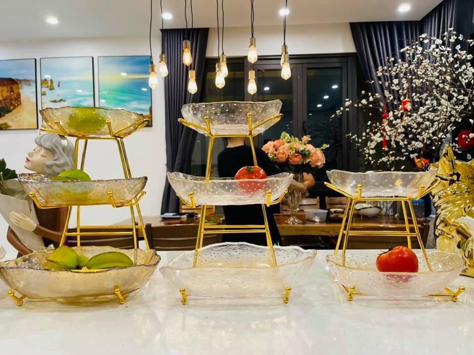 KHAY ĐỰNG SALAD BÁNH KẸO HOA QUẢ THỦY TINH 3 TẦNG KHUNG KIM LOẠI MẠ VÀNG SANG TRỌNG - VD187