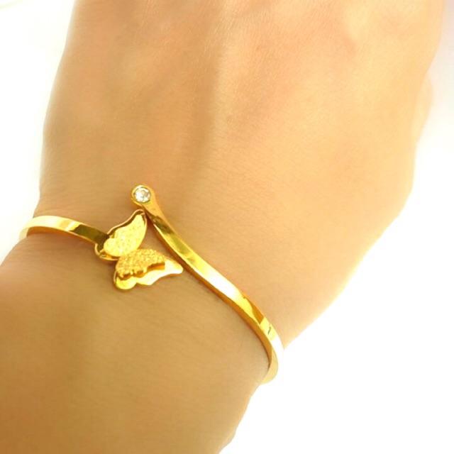 Vòng Tay Bướm Titan Phun Cát Không Rỉ