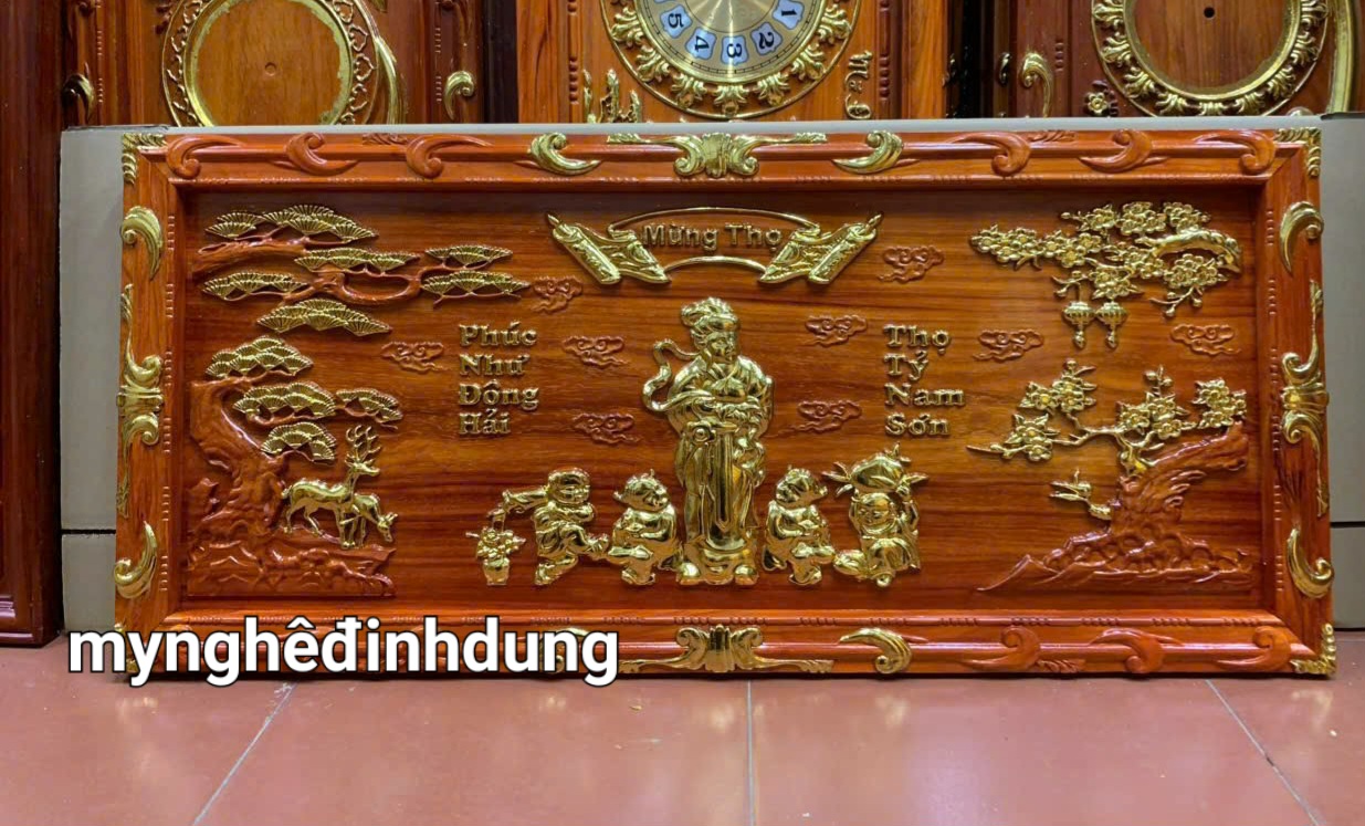 Tranh mừng thọ cụ bà bằng gỗ hương đỏ sơn pu dát vàng cao cấp kt 41×81×3cm