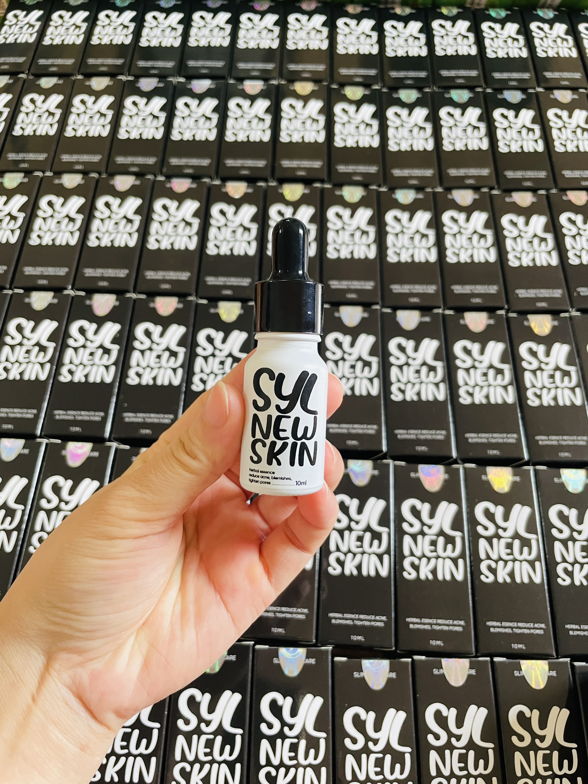 Serum trị mụn kén tằm Newskin - Chuyên hỗ trợ điều trị và phục hồi da mụn