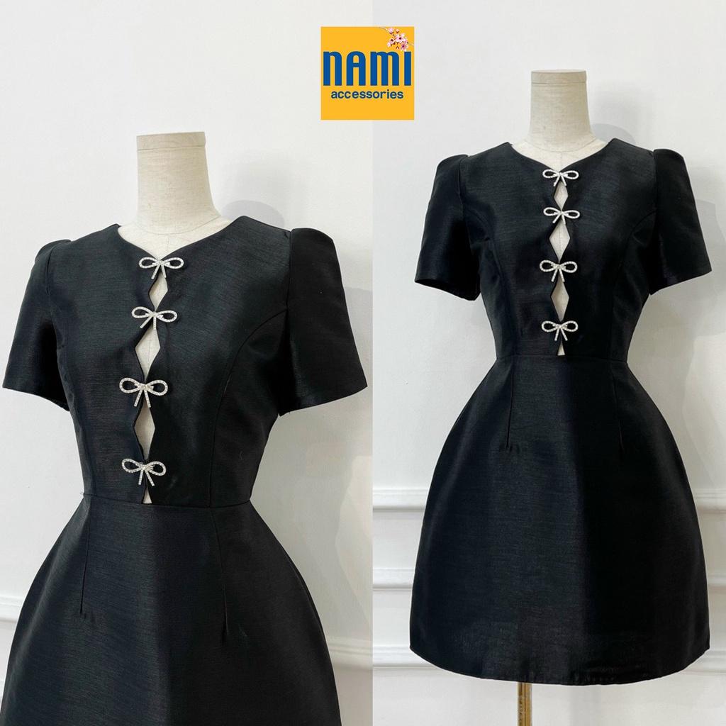 Đầm xoè đính ngực nơ đá cutout lạ mắt sexy gợi cảm - ATNU041