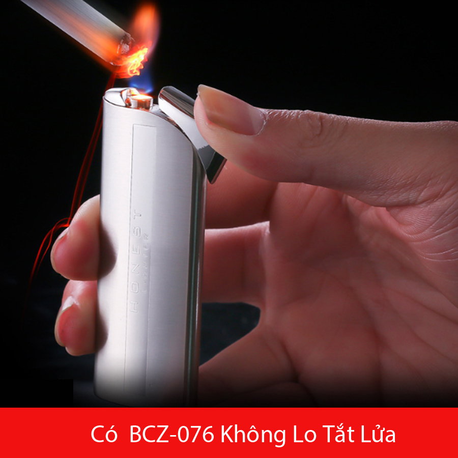 Combo Hộp Quẹt Bật Lửa Khò Gas BCZ-076 Không Lo Tắt Lửa + Tặng Bình Gas Chuyên Dụng Cho Bật Lửa (Màu Ngẫu Nhiên)