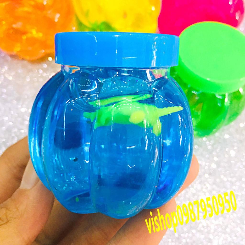 Slime bí ngô có hình khủng long - slime mềm dẻo