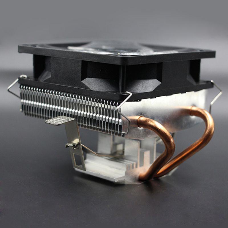 Quạt tản nhiệt CPU với đèn LED
