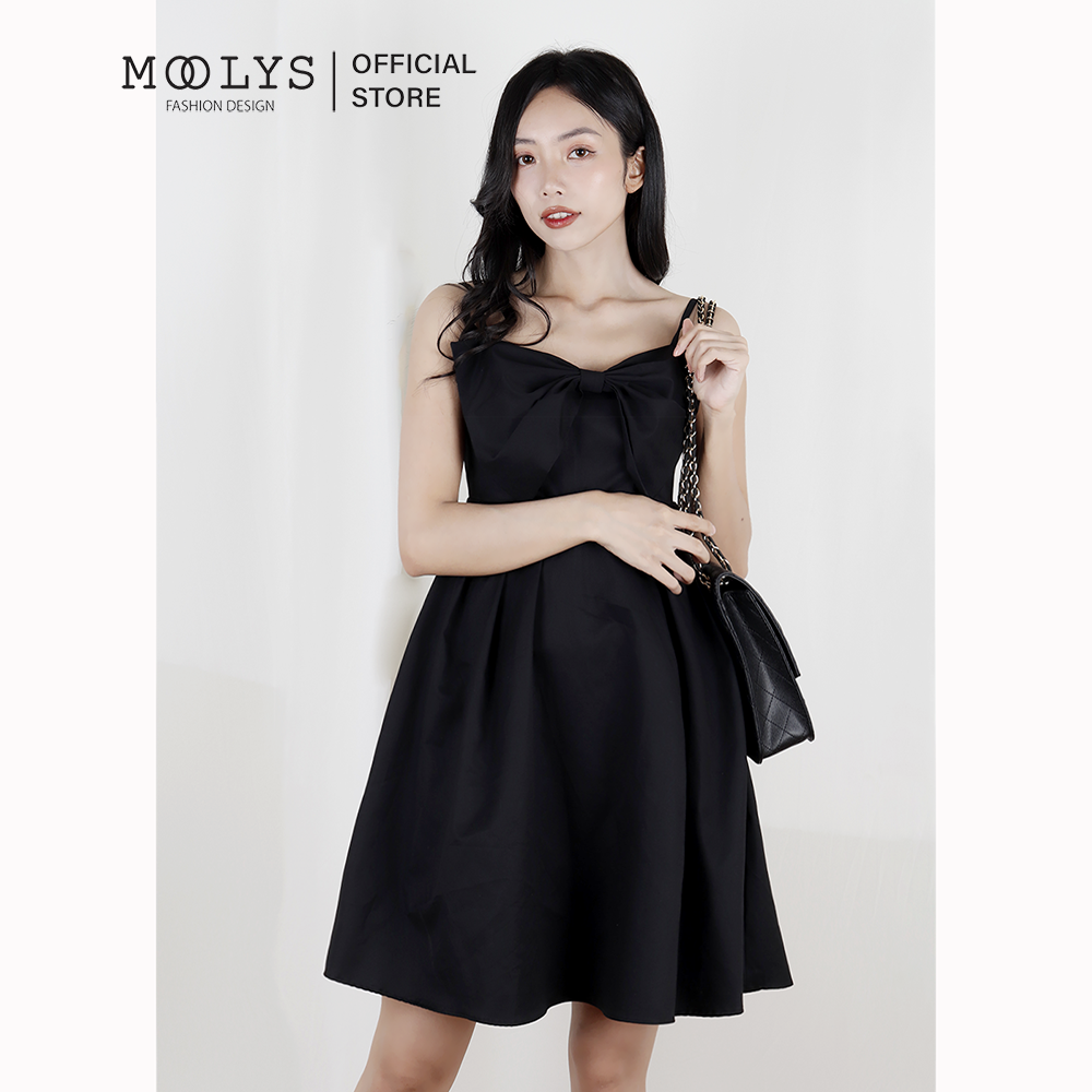 Đầm hai dây đính nơ dễ thương Moolys MD007
