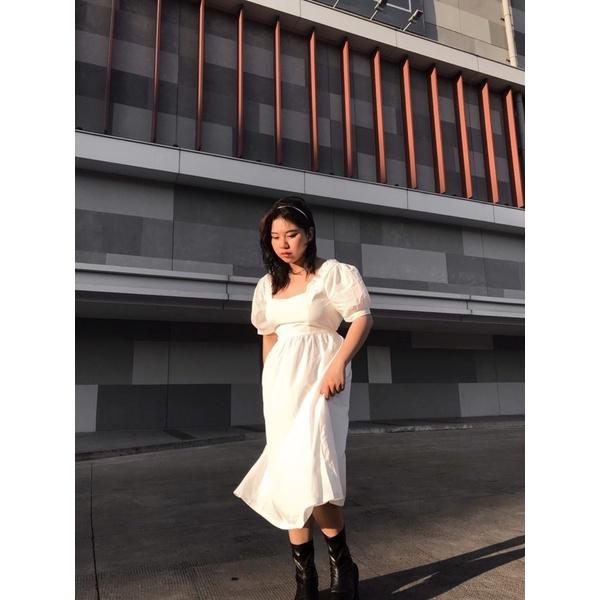 ĐẦM MIDI CUTOUT VIVIVAN