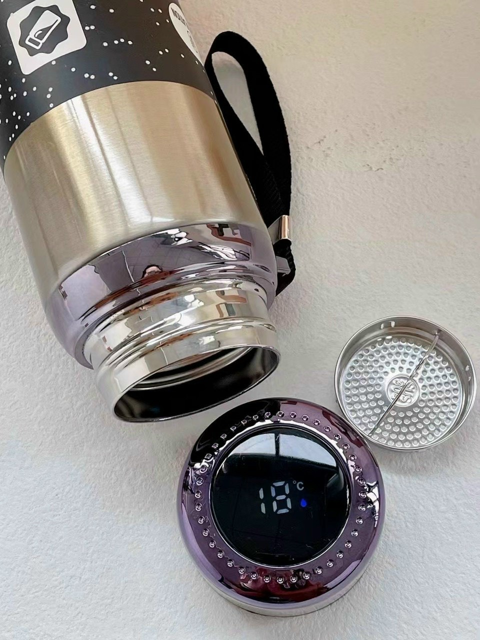 Bình giữ nhiệt nắp hiển thị nhiệt độ 800ml có lõi lọc trà
