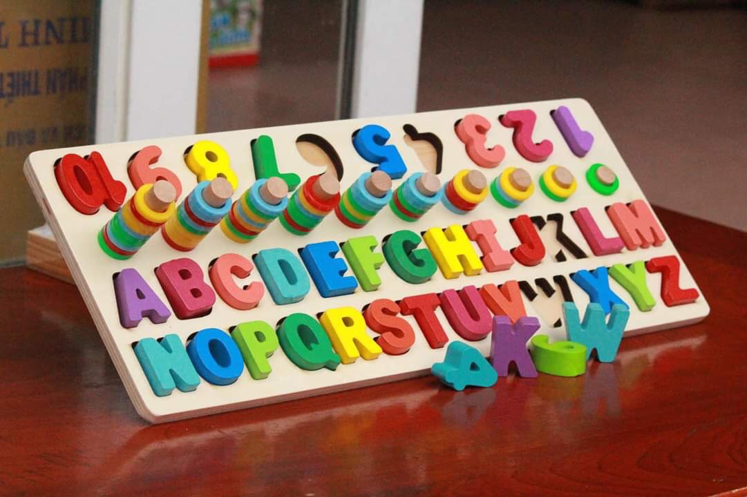 Giáo cụ Montessori giúp bé học chữ số đếm - Totdepre1102