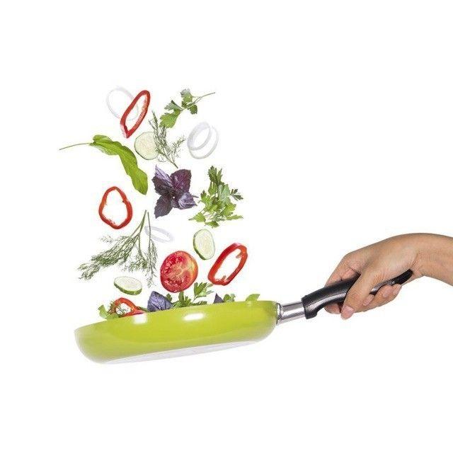 Chảo chống dính hợp kim nhôm CV HOUSE. Size 24