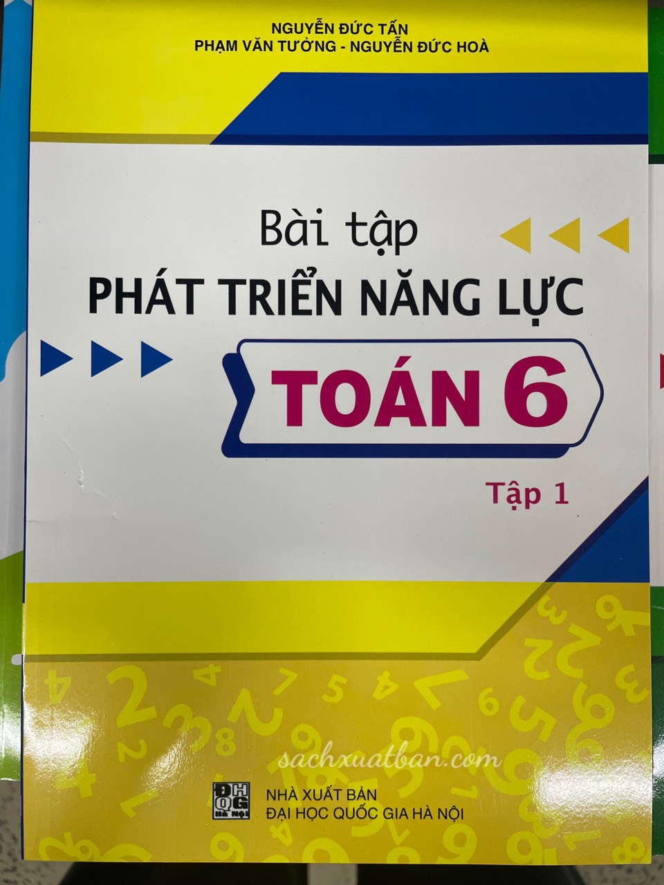 Combo Bài tập phát triển năng lực Toán 6 (Tập 1 + Tập 2)