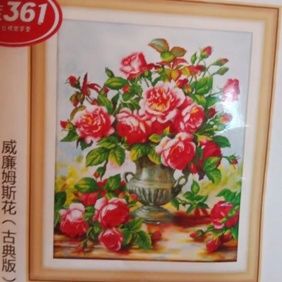 Tranh thêu Bình Hoa Hồng - Cổ Điển ms 31611