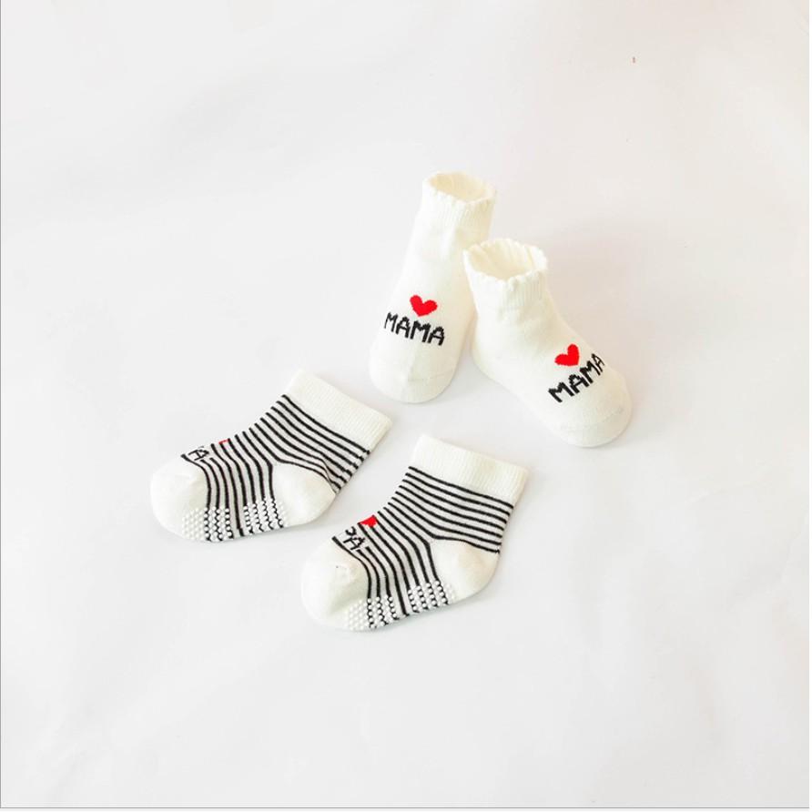 Set 2 đôi Tất sơ sinh I Love Papa&Mama