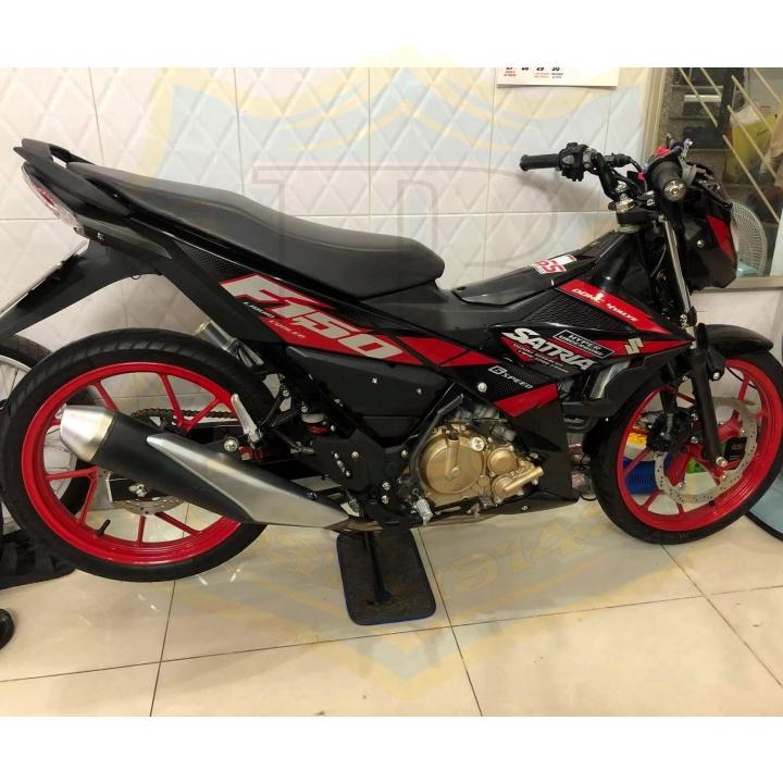 Tem rời dành cho satria fi đỏ đen chữ xám