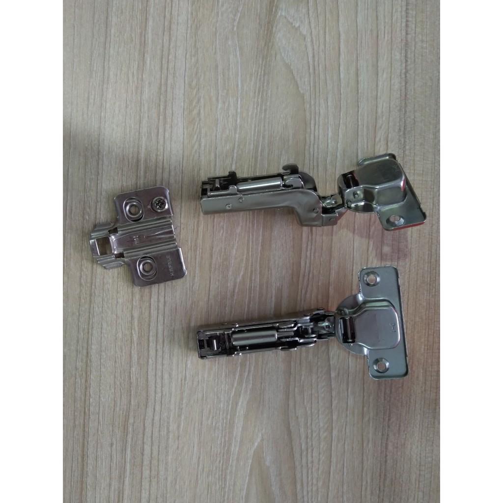 Bản lề giảm chấn Hafele thẳng/ cong ít/ cong nhiều có đế