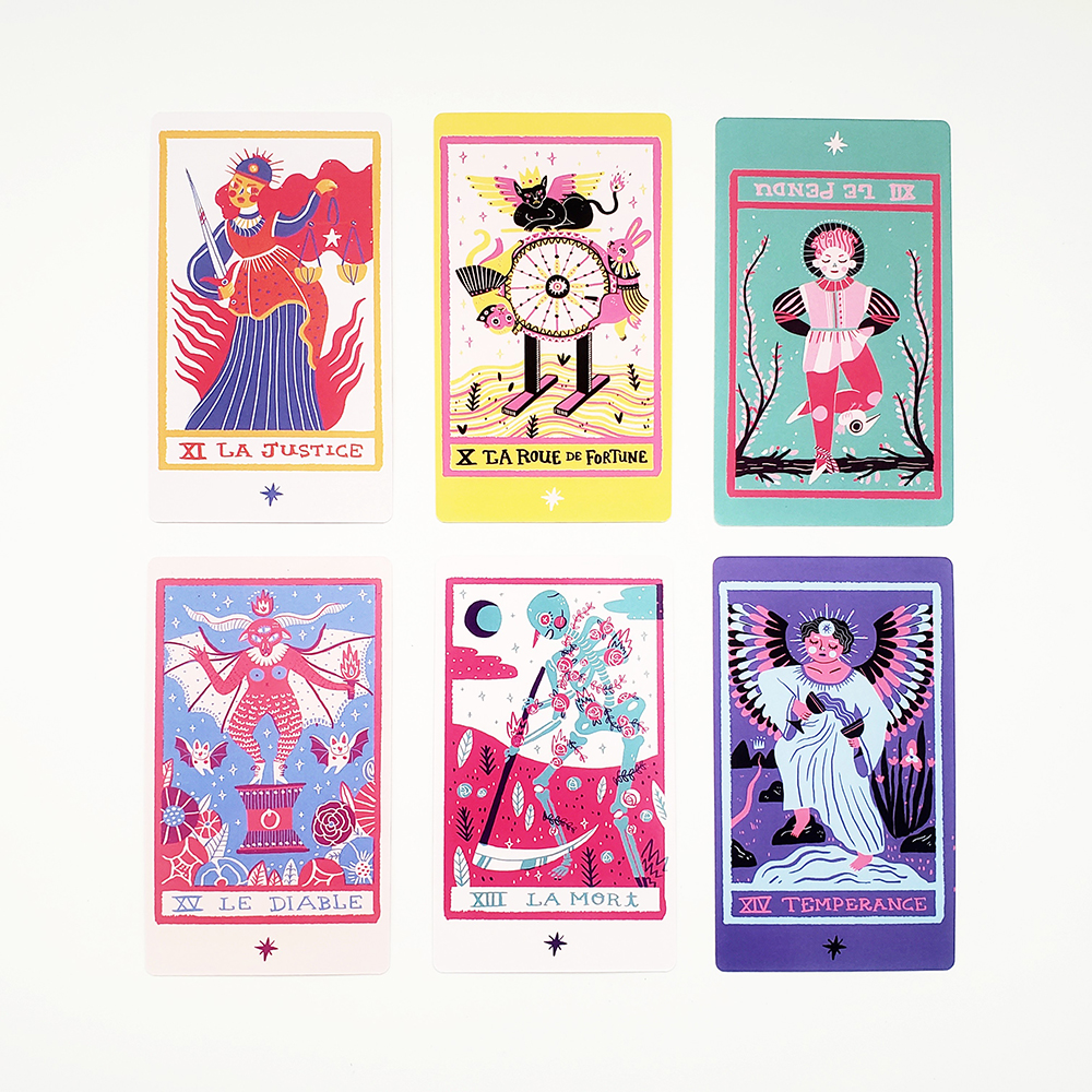Bộ Bài Rainbow Tarot 78 lá 7x12 cm tặng đá thanh tẩy