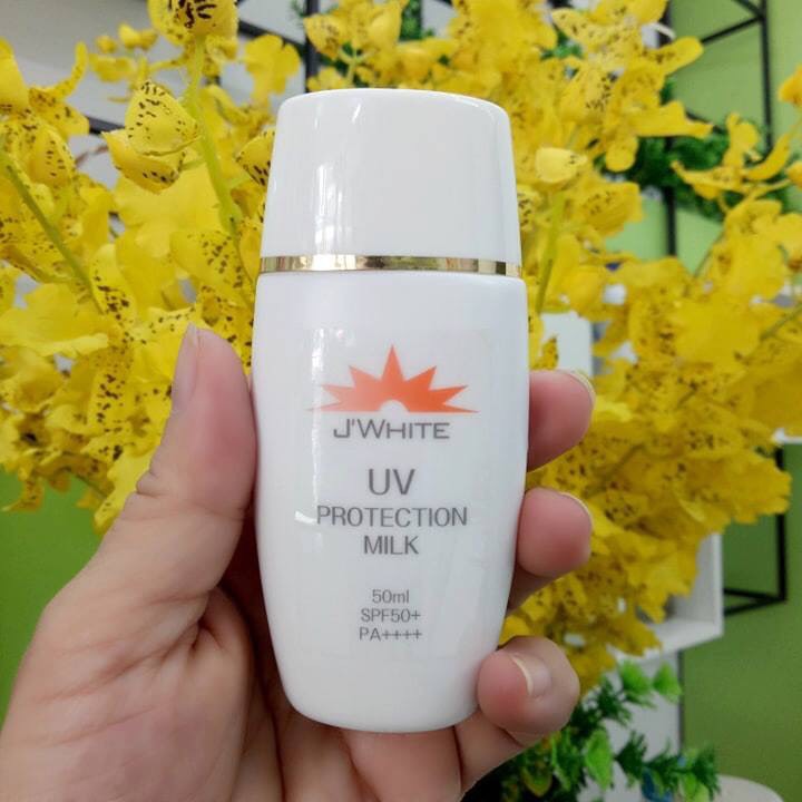 Kem Chống Nắng J’WHITE Dạng Sữa, SPF50+, PA++++ Bật Tông, Kiềm Dầu, Chống Trôi 50ML