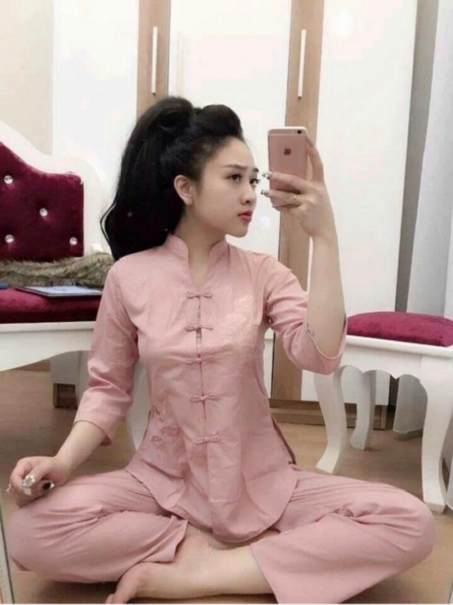 Áo Lam Đi Chùa - Cổ Tàu Thêu Sen Hồng