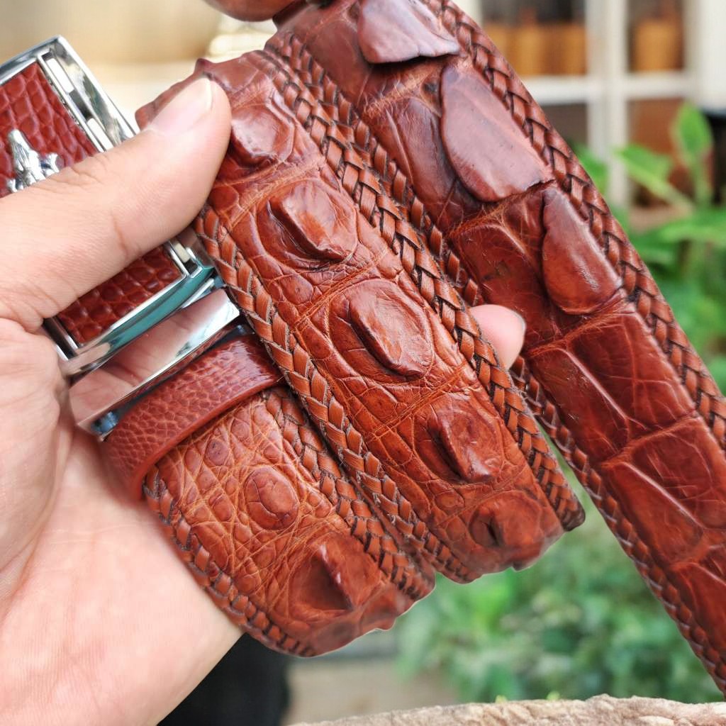 Nịt Da Cá Sấu Gai Liền Đan Viền Thủ Công N33ND1 (mặt bạc)