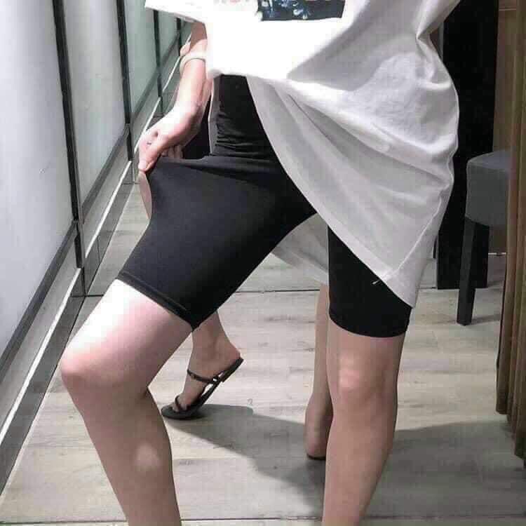 Quần Legging đùi nữ