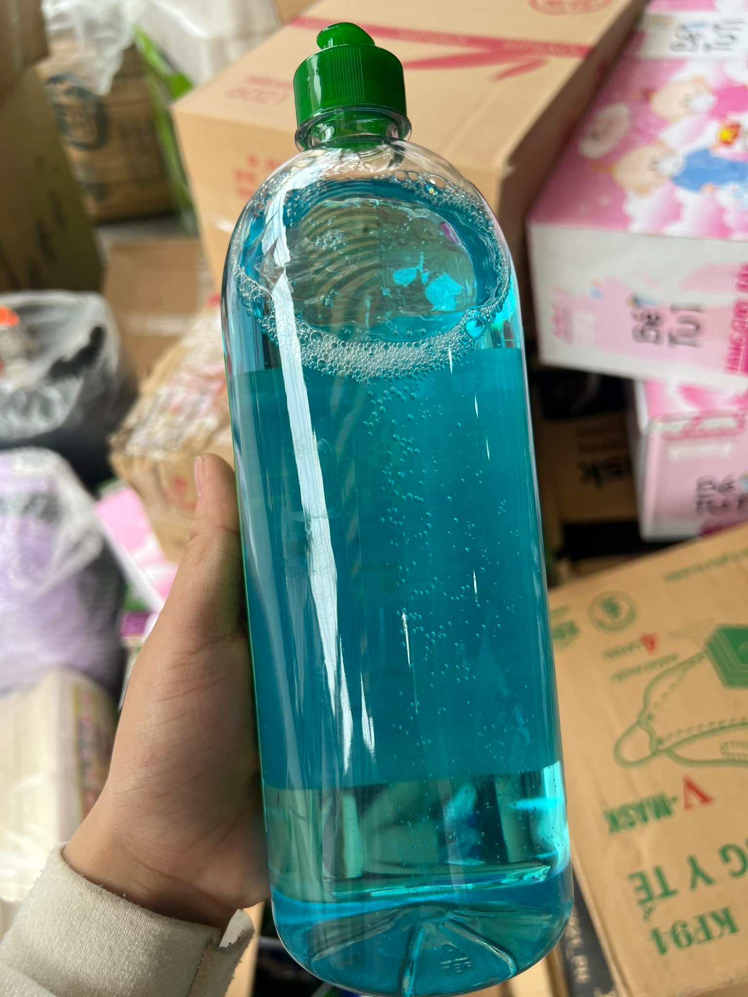 XỊT XÔNG PHÒNG HƯƠNG QUẾ, BẠC HÀ, SẢ CHANH - 1000ML