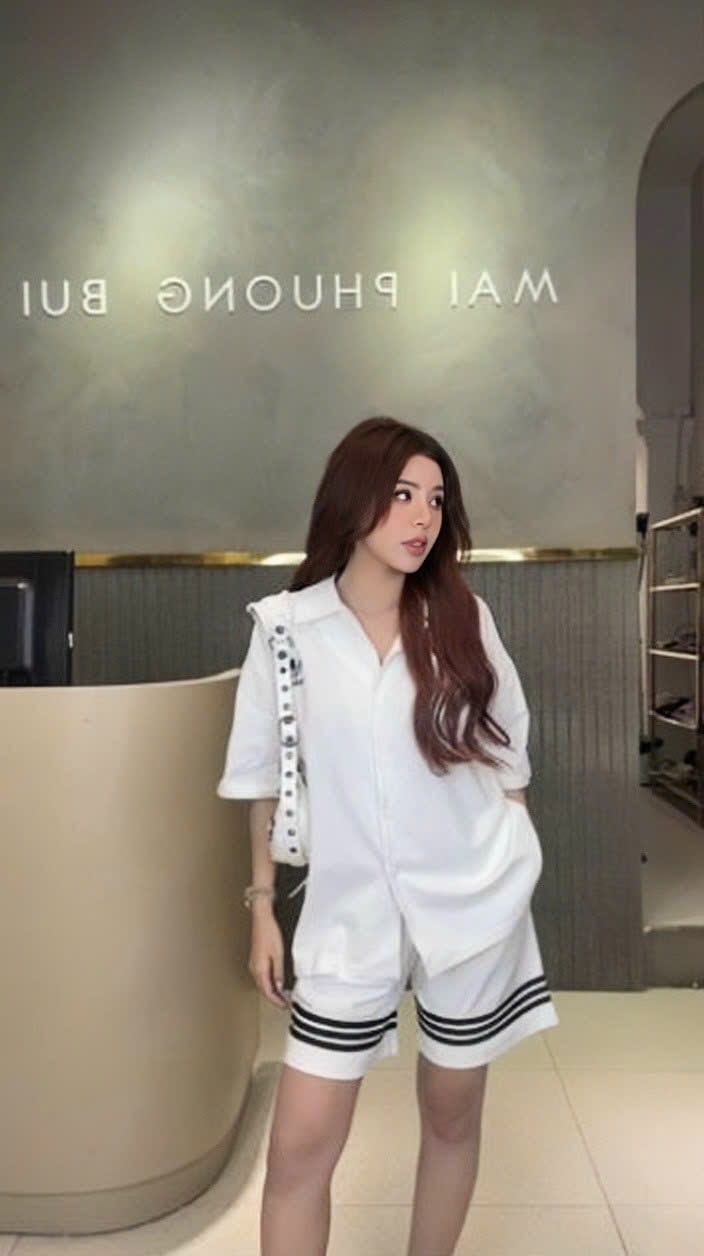 Bộ thun thể thao nam nữ 3 sọc áo cổ sơ mi phong cách
