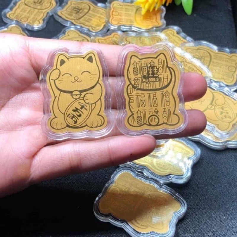Miếng Dán Sticker Mèo vàng Thần Tài Linh Vật May Mắn Chiêu Tài Hút Lộc May Mắn Bình An