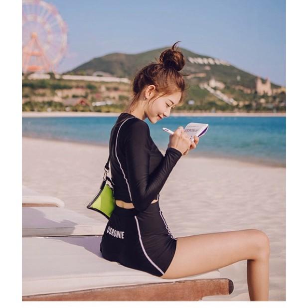 Bikini, đồ bơi tay dài quần short đen viền trắng cá tính