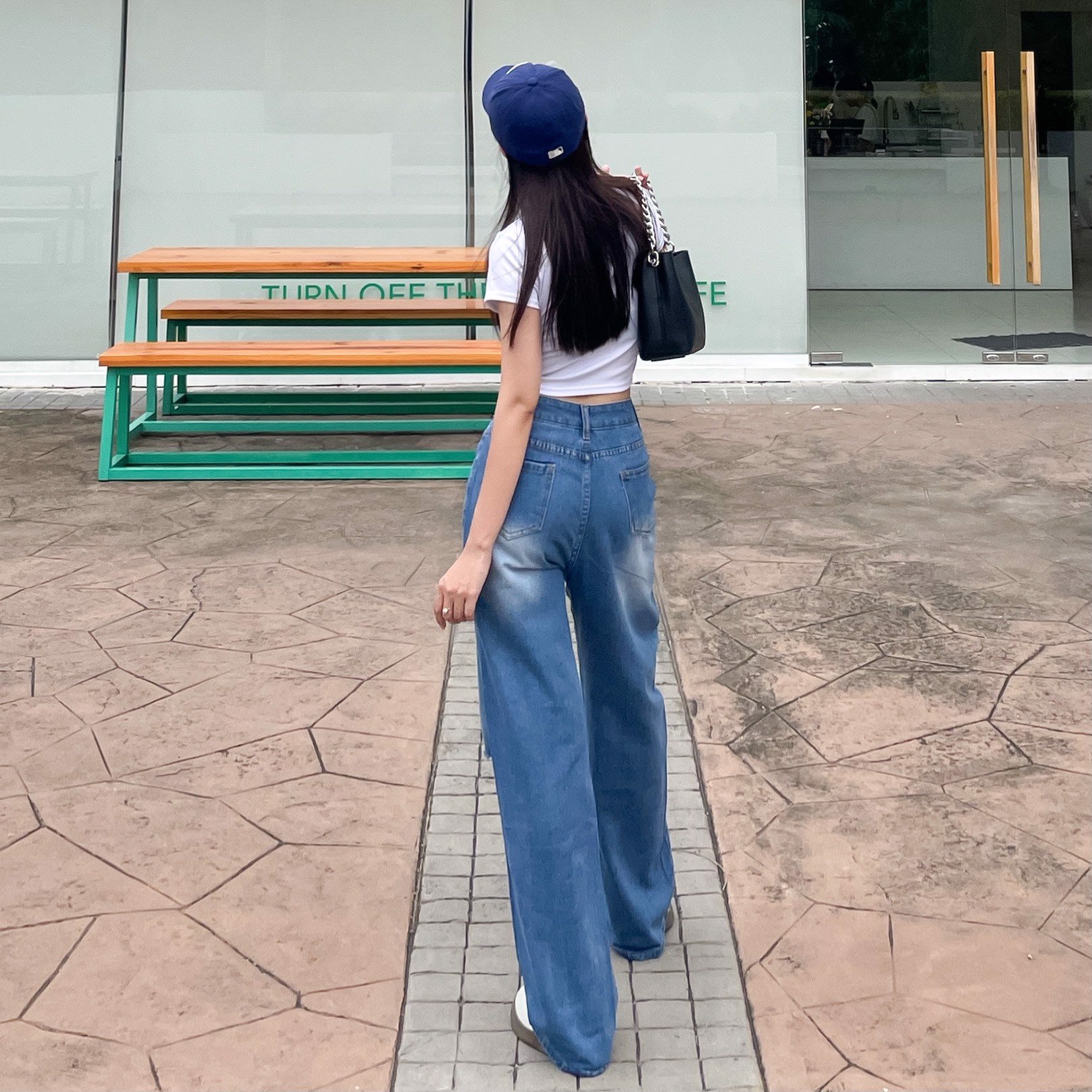 Quần Jeans Nữ Ống Rộng 8018 Rách Gối Thời Trang Cá Tính