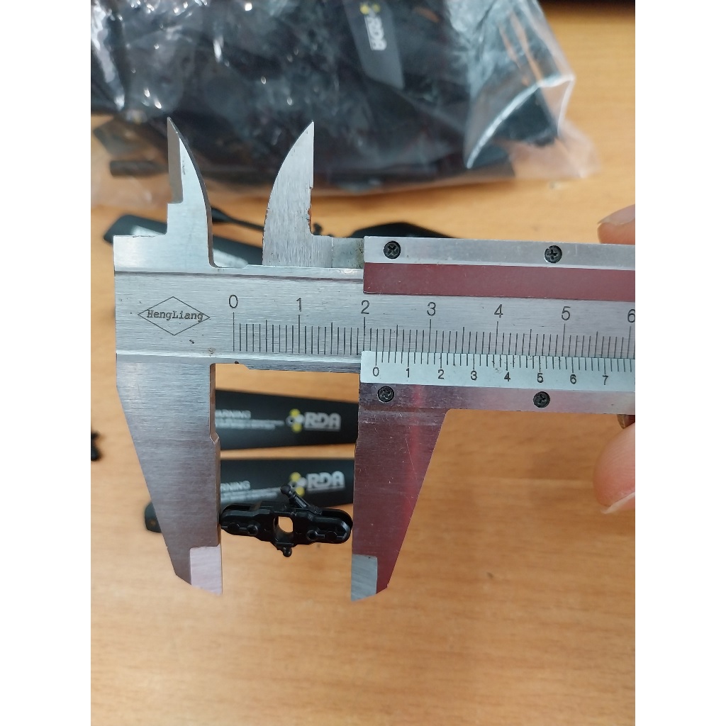 Phụ kiện cụm cánh trên kèm gyro, củ trục, nẹp cánh trên YD718