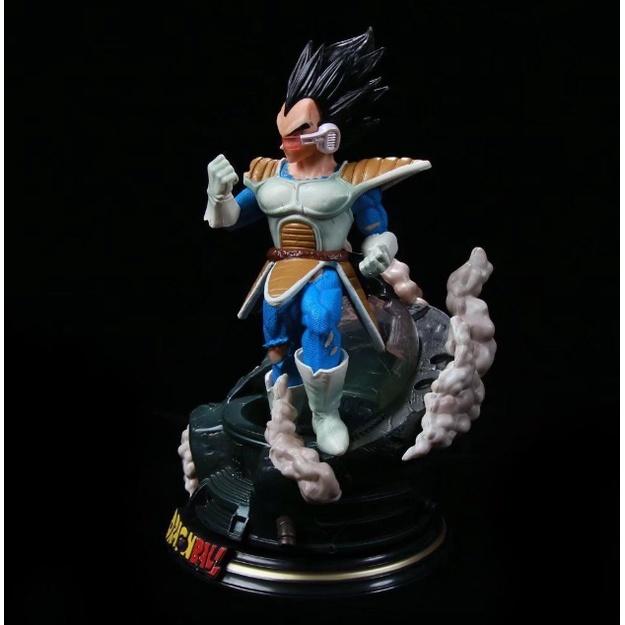 Mô hình Vegeta giáp chiến binh có Led 24cm - Dragon ball