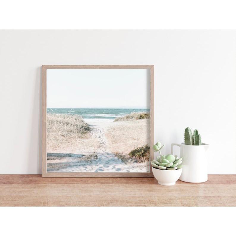 Tranh treo tường canvas hiện đại , tone xanh dương đi biển.