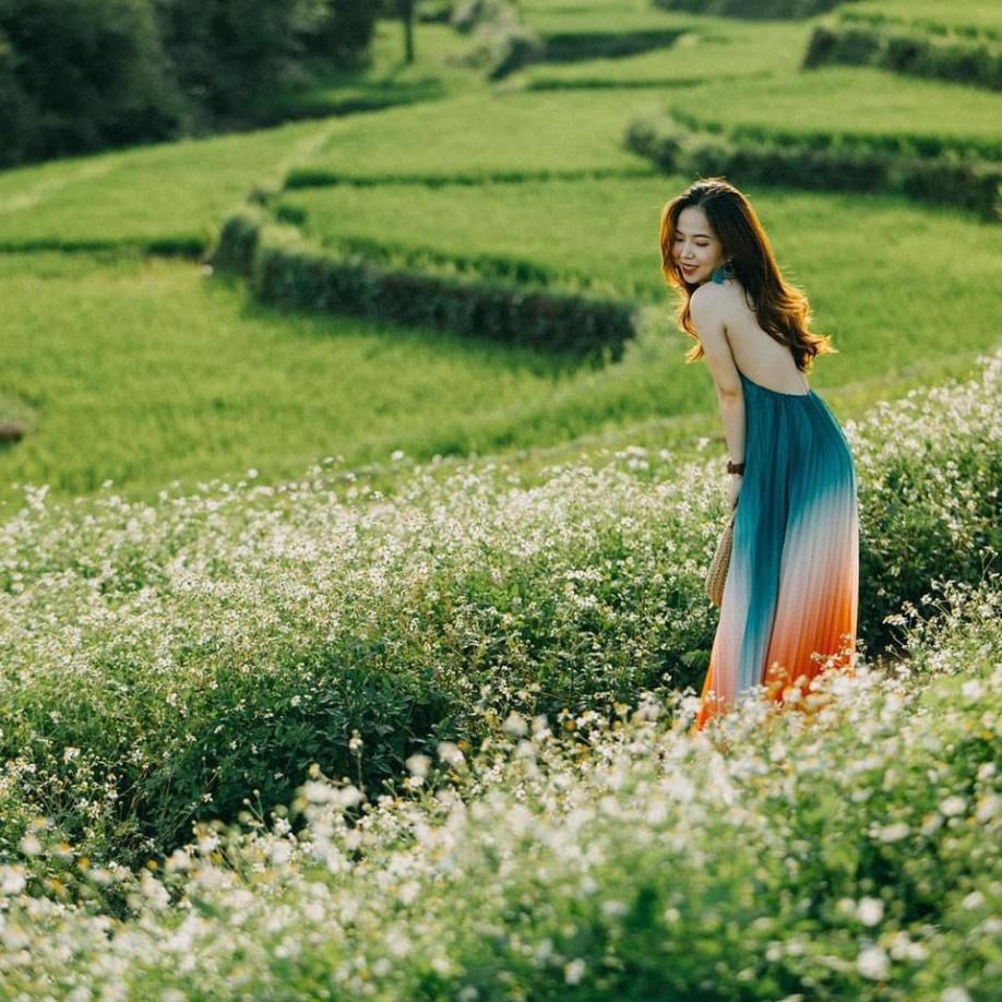 Đầm váy maxi loang màu xanh voan lót lụa mút ngực dập ly cam cổ yếm hở lưng Ivy fashion đi biển dự tiệc dạo phố bigsiz